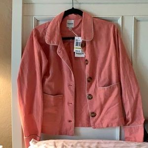 Kenzie Linen Blend Crop Jacket. NWT. Size Medium